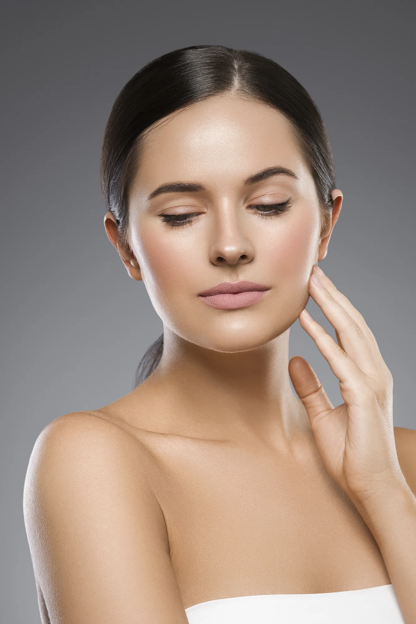 Inducteurs tissulaires | Améliorer la fermeté de la peau, restaurer des volumes perdus | CEBC